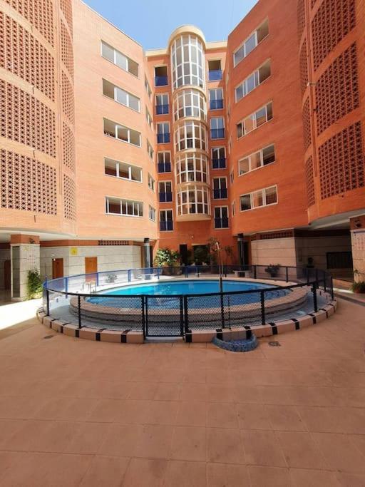 Spanish Style Apartment Near The Beach Torrevieja Buitenkant foto